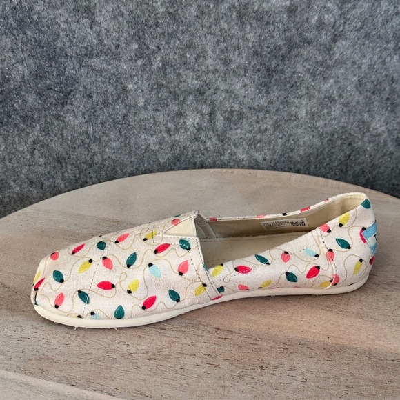TOMS Womens Shoes Belmont Size 7.5 Natural Tree Lights Christmas Holiday New - Picture 7 of 13
